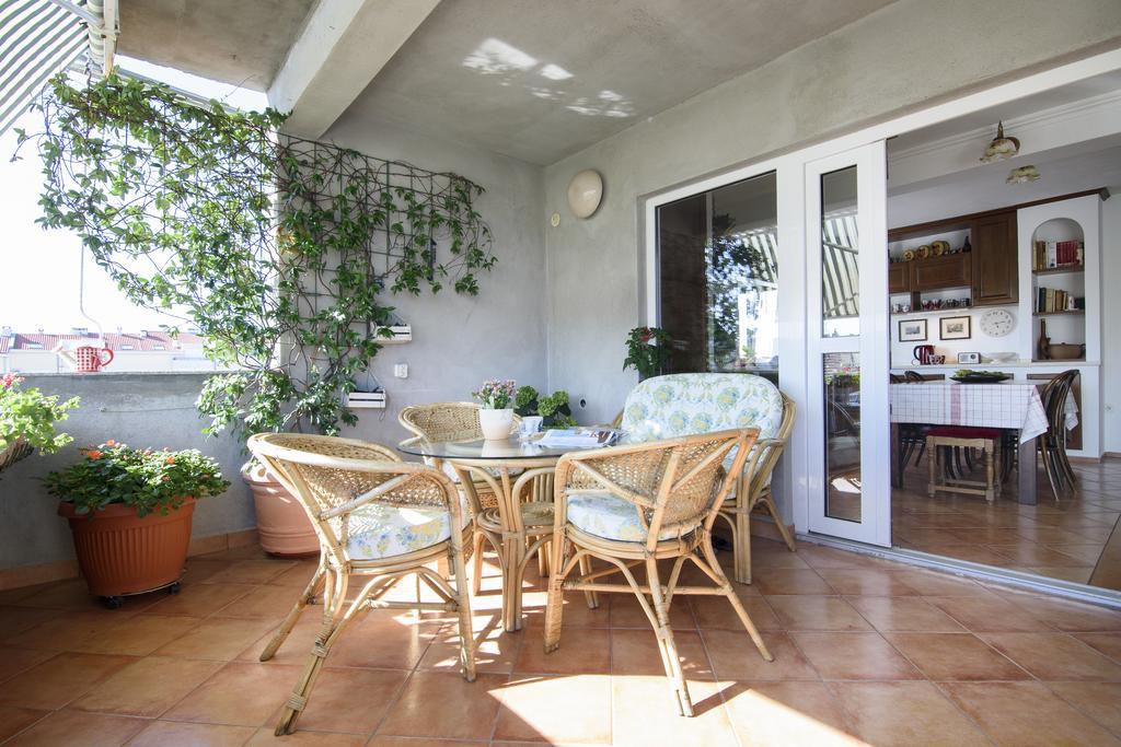 Basic Apartman Lägenhet Zadar Exteriör bild